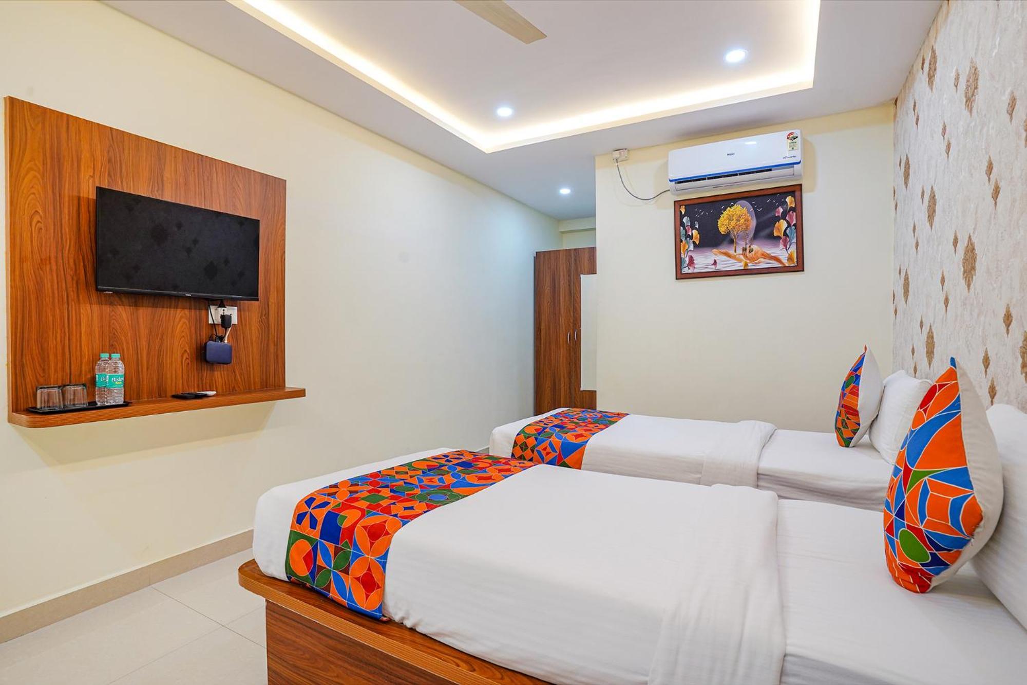 Fabhotel Partha Residency - Nr Iskcon Kr Puram Bangalore Exteriör bild